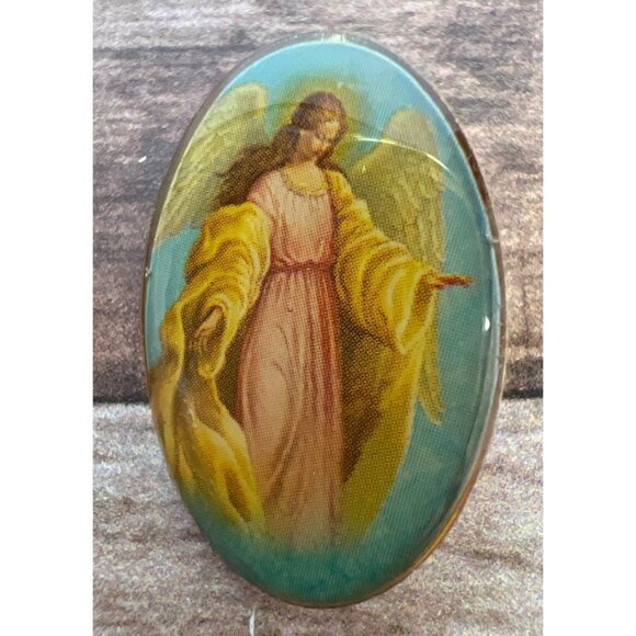Vintage Angel Pin With Yellow & Pink Robe On Gold-Tone Back Oval Shape Lapel Bro - Picture 1 of 2